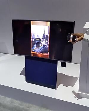 Samsung's Sero TV, the TV that rotates, specially made for Millenials and Gen Zs