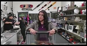 Pawn a Bearded Dragon for a White Anaconda