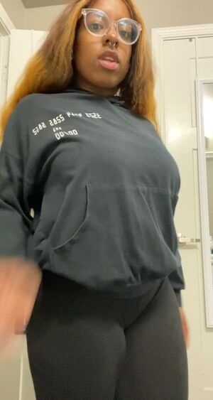 pretty ebony teen