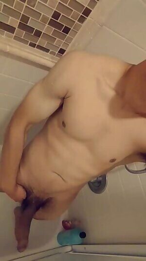 Steaming shower 😂