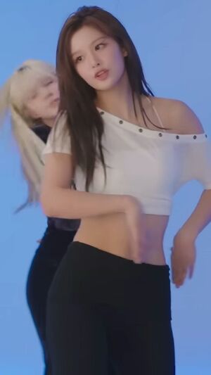NMIXX - Sullyoon