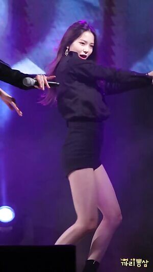 CLC - Yujin