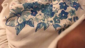 stay in bed with me 😘😉