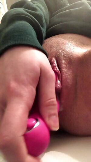 Little nervous about posting this but I hope you enjoy! Let me know if you guys want more !