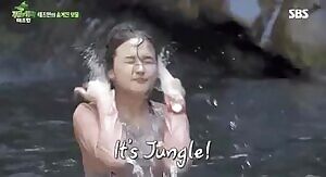 Momoland Nancy - Law of the Jungle