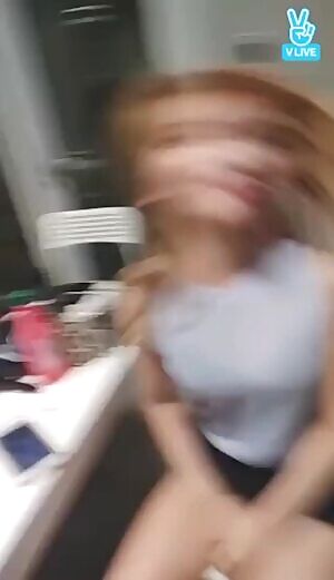 Twice - Momo