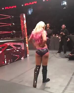 I guess we know why he got ringside tickets.....