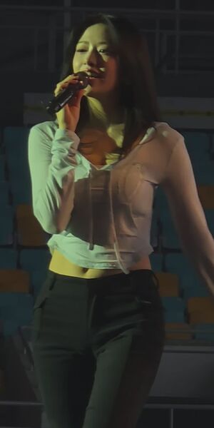 IVE - Yujin