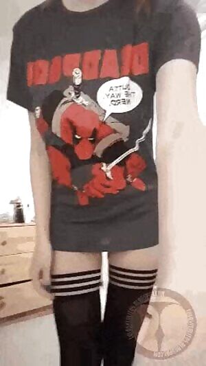 Underboobs as a teaser