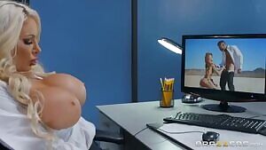 Nicolette fingering herself to a squirt under the desk