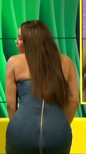 Lateysha Grace Dress Split