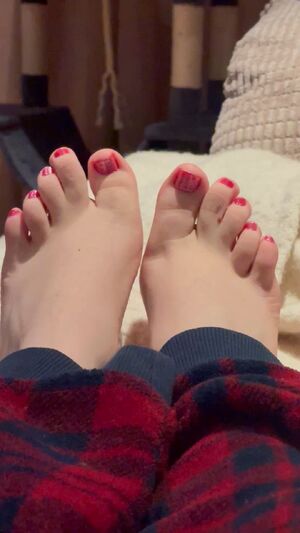 Nail fetish Feet Femboy Foot Toes