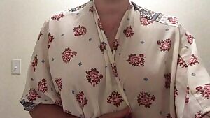 Here’s a gif to help get you through your week 😘😘