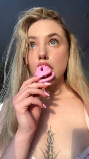 FemDom Chastity Amateur Domination Dominatrix Domme