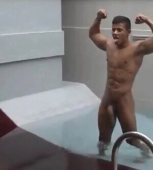 Bro with third leg definitely got that BigDickEnergy woof😈