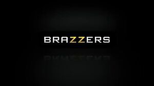 Secret Roommate - With Mackenzie Moss