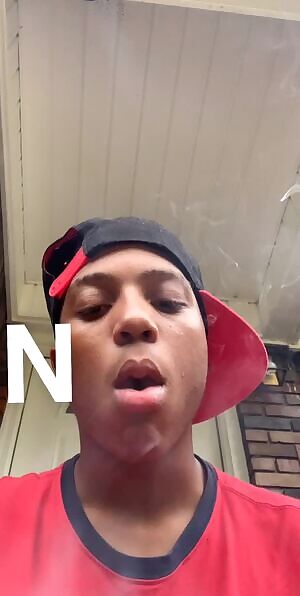 Gusseted or Seamless? Which do you prefer?