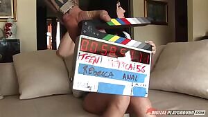 Rebeca...3...2...1...🍑