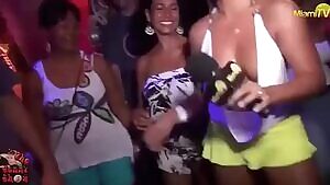 Jenny Scordamaglia dancing