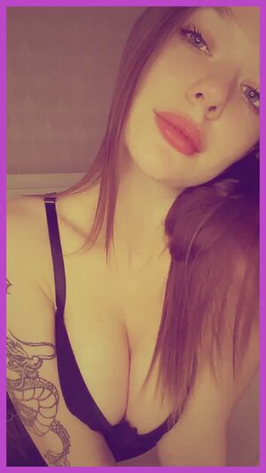 Amateur Brunette Hardcore Latina Pussy