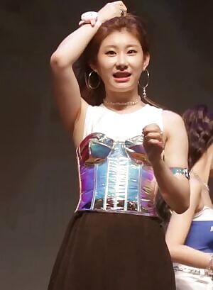 Chaeryeong - armpits