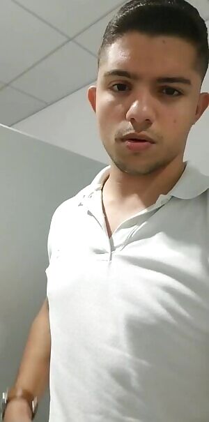 I got so dan excited at work watching u/phantomsluts ride that pillow