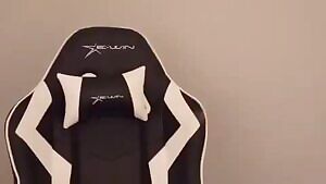 What we love about freckz