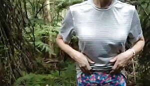 I went to a beautiful rainforest yesterday. I hope you like the view!