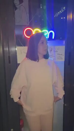 Tits reveal in public