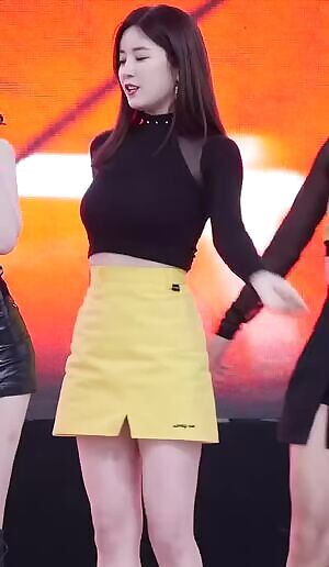 Apink - Chorong's Boobs and Attitude