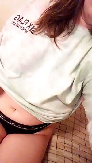 Thank you for 1k!!! Keep showing me love and I will too! 😋