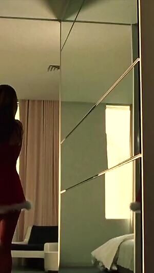 Michelle Monaghan - Kiss Kiss Bang Bang