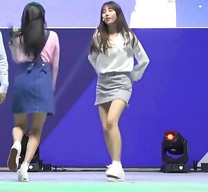 Gugudan's Hana upskirt + big butt + nice legs