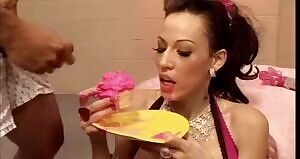 Anyone know the girl *or* the source video? Need to hear audio!