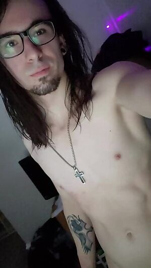 My lips are poison ☠