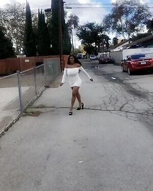 Knows exactly how hot she is