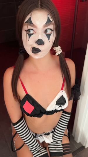 Clown Girls OnlyFans Small Tits