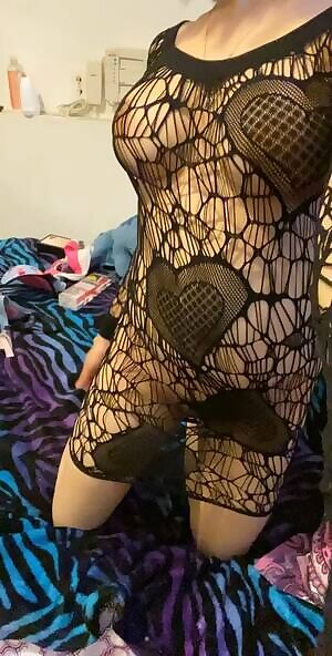 Quarantine with me on my $15 Premium Snap! Ask about my extended menu SC: Valfiggs5