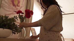 Molester Restaurant: Even in a place like this.... I'm...! Mako Oda