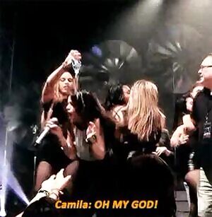 🍑💦 First ever BG video is now available! + I'm taking customs as well as creating all sorts of other content 🍑💦