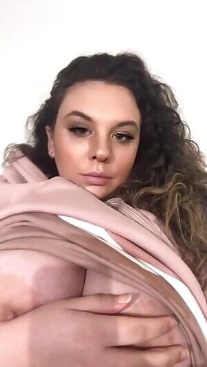 Christmas Tits pt. 2 🎁