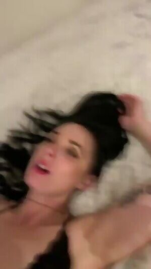 y roomate's gf taking my hot cum all over her face