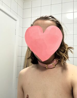 Enby Sluts Collared FTM Fansly Non-nude