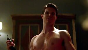 Robbie Amell