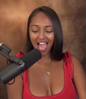 Bianca Siavoshy Got Excited