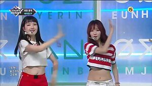 yuju & yerin - tummies