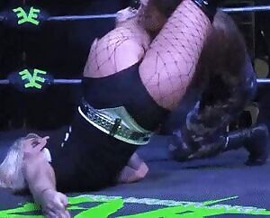 Toni Storm’s massive jiggling ass