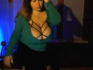 Milla Q stripping down