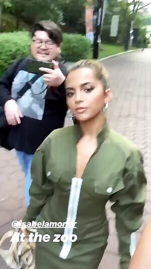 Isabela Moner is tiny and lovely