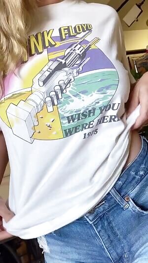 A little titty drop to brighten your day.